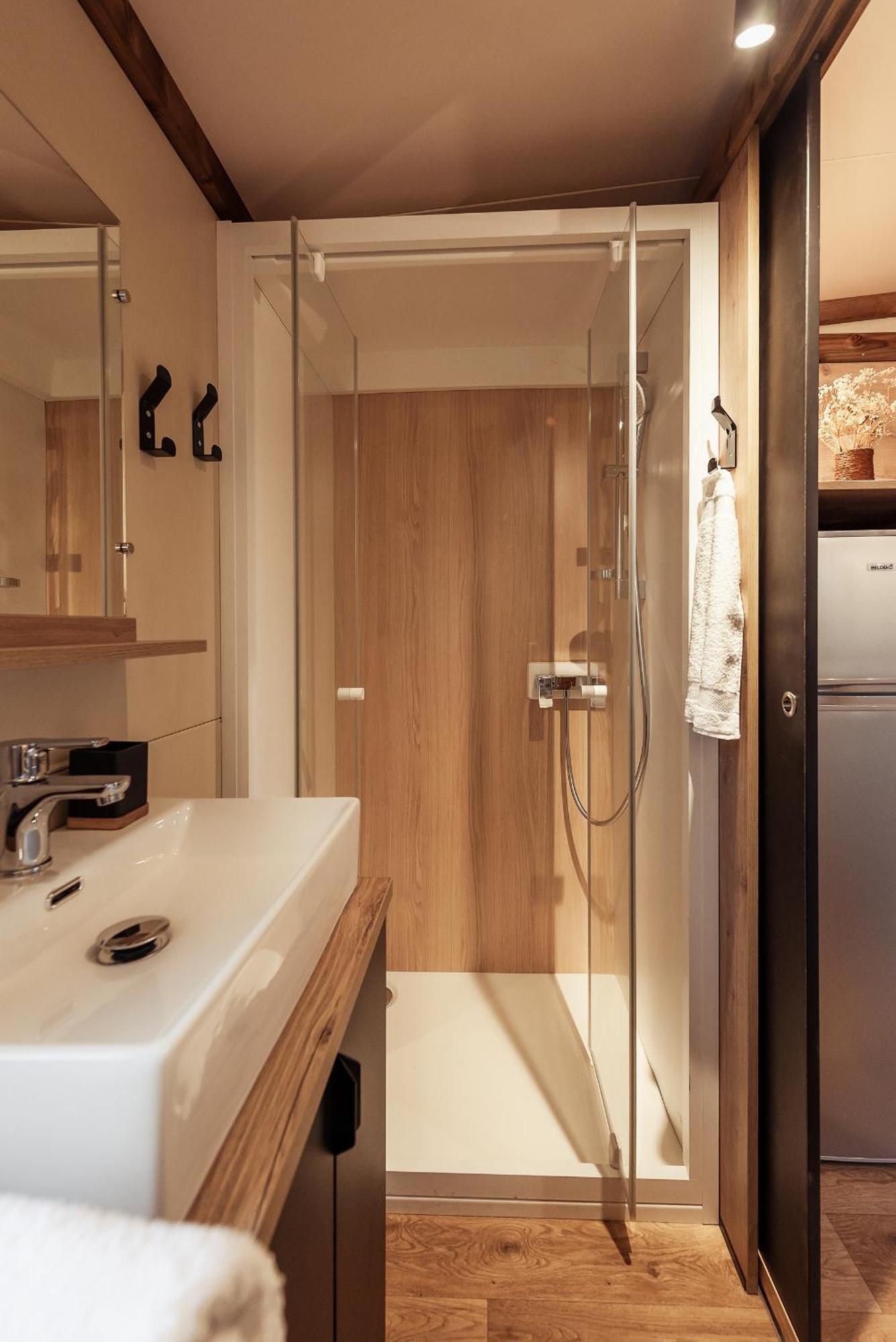 Gite Ethic Simple & Chic Labastide-Marnhac Buitenkant foto